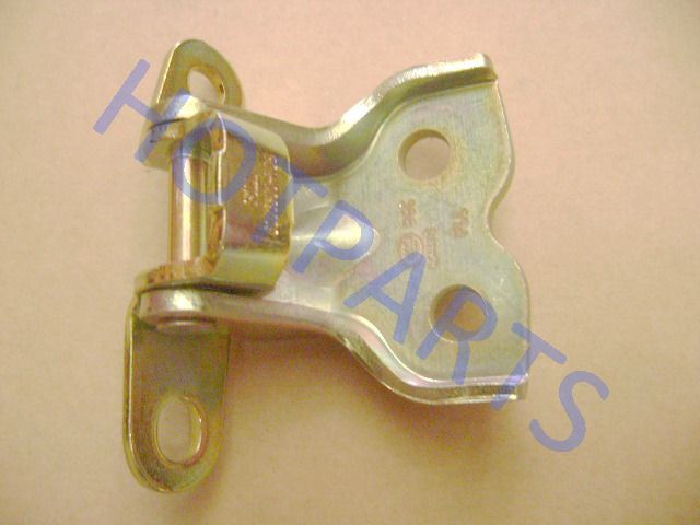 картинка ПЕТЛЯ ПЕРЕДНЕЙ ЛЕВОЙ ДВЕРИ НИЖНЯЯ GW COWRY  6106300-V08